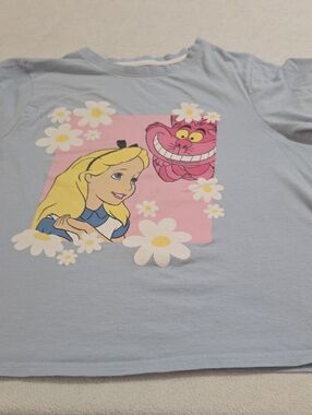 DISNEY ALICE IN WONDERLAND TSHIRT